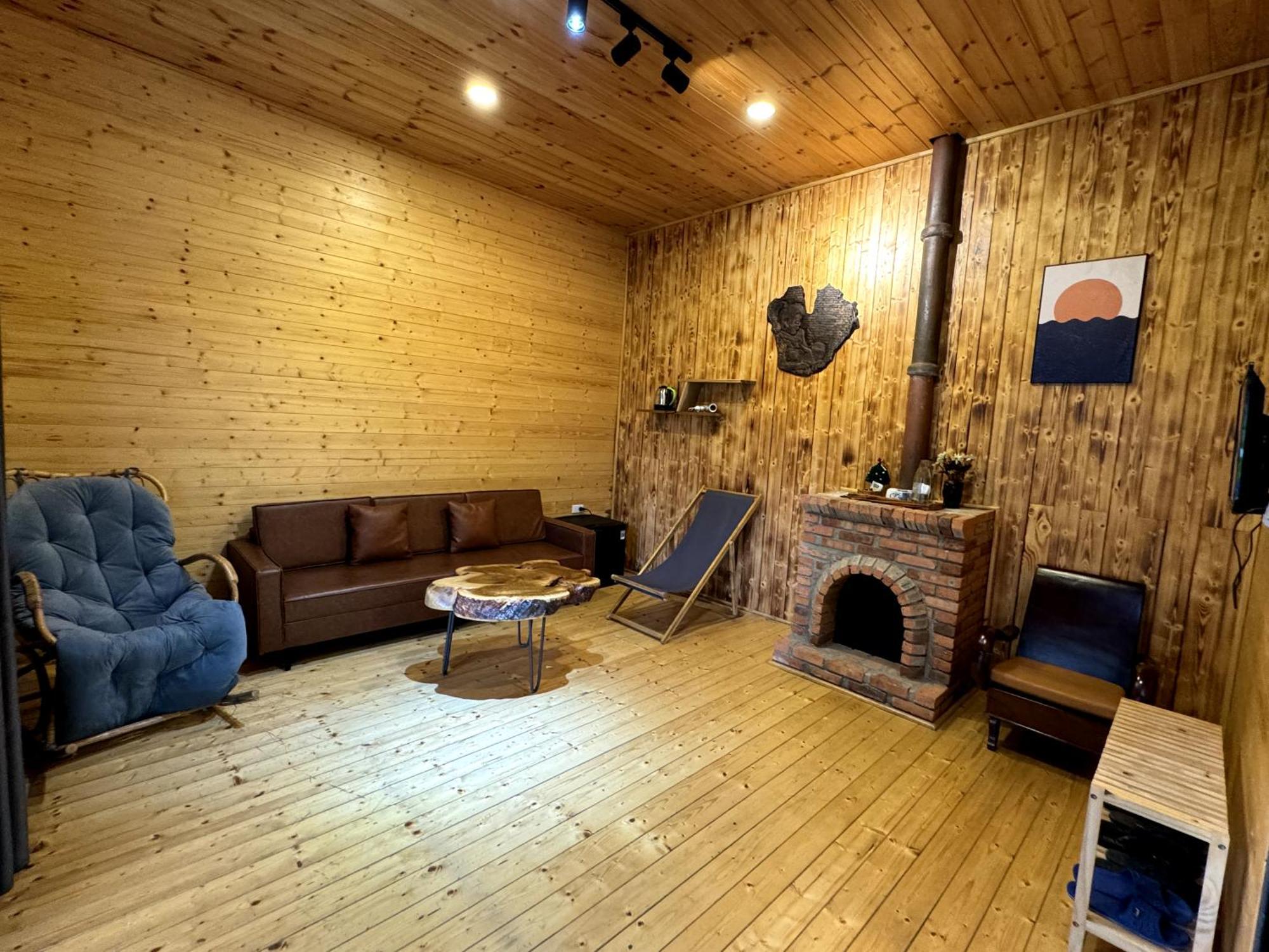 T'Mang Deeng Homestay Kon Von Kla Екстериор снимка